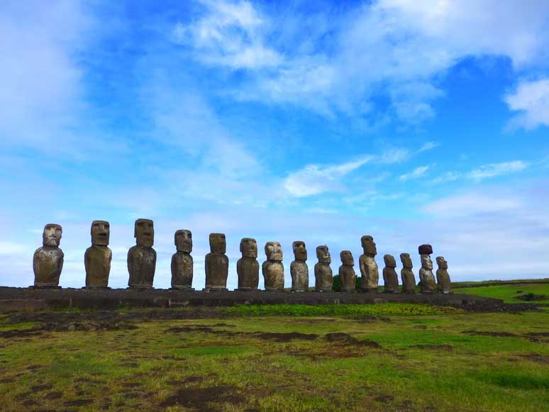 Statues Moai Ile de Paques