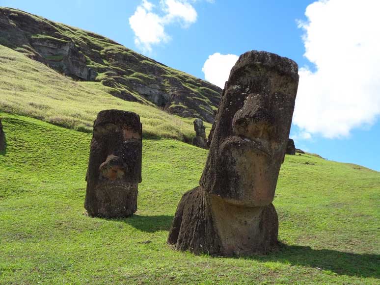 Statues Moai Ile de Paques