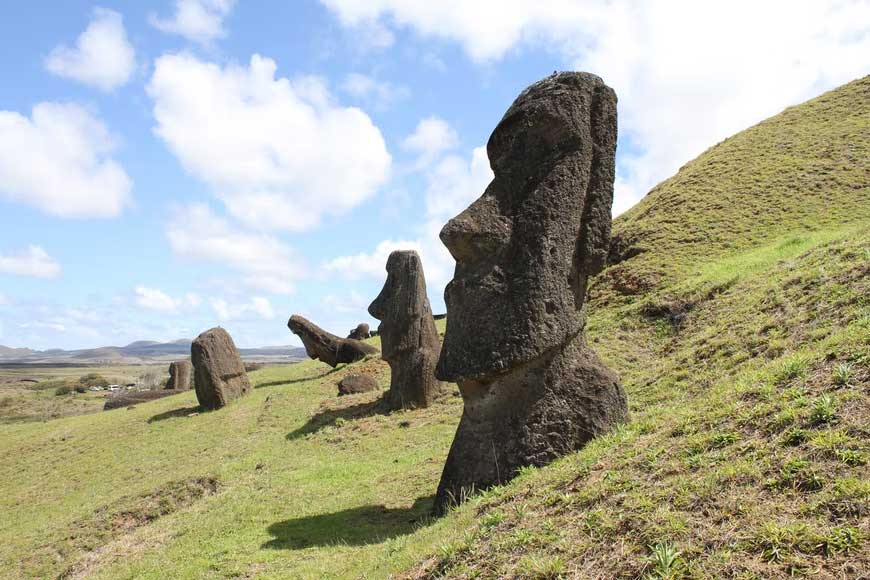 Statues Moai Ile de Paques